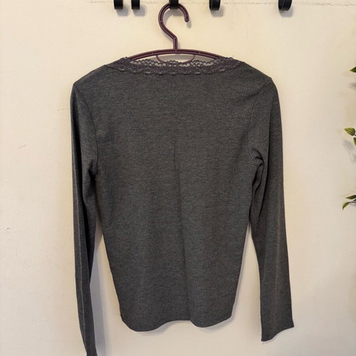Rip basic gray blouse with lace Stradivarius new, size L