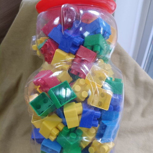 X-Trem Color Blocks construction toy used, 100+ pieces