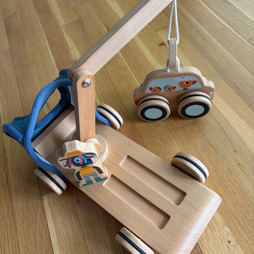 Ignace Lilliputiens Wooden Crane Vehicle used