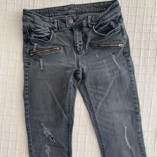 Zara women's pants size M, black and grey