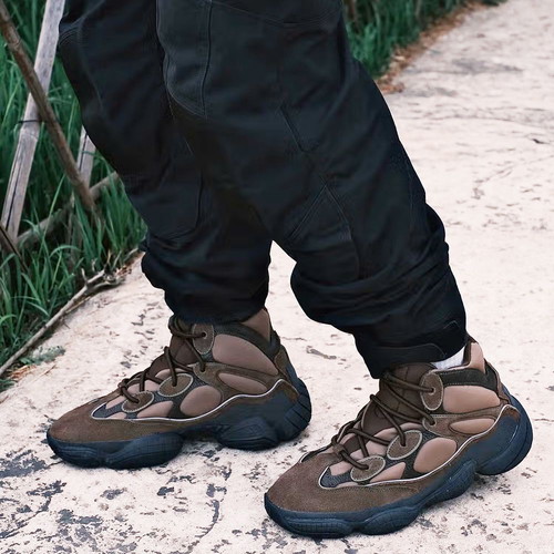 Adidas Yeezy 500 GX4553 leather sneakers used, size 44.5-45, brown