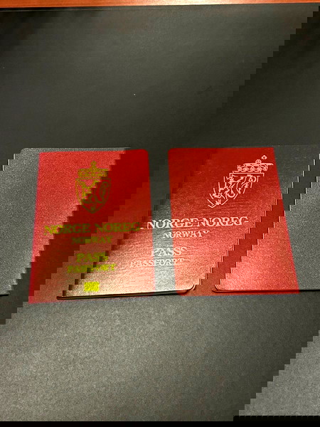 simiomatario se stil norvigikou diavatiriou anamnistiko