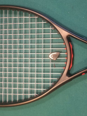 Vantage 95 tennis racket grip 4, flex 63, like new