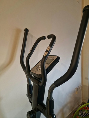 Elliptical trainer like new