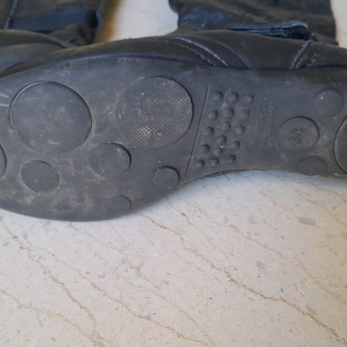 Boxer boots size 38 used, black in good condition