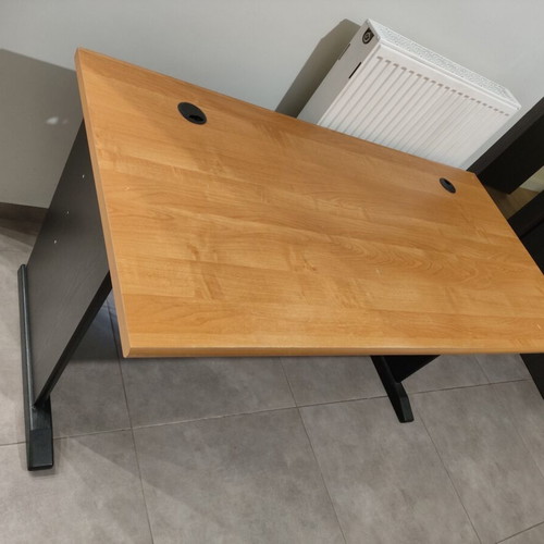 Large melamine desk 145x74x74 cm, 2.8 cm thick