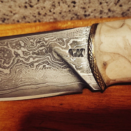 Hunting knife Damascus steel handmade with certificate and hallmark