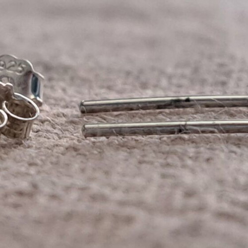 Minimal Geometric 925 Silver Earring for Two Consecutive Holes like new