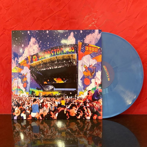 Woodstock 99 vinyl like new, metal