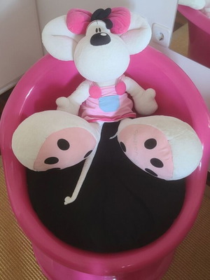 Diddlina plush mouse used