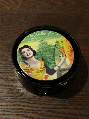 Decorative coasters like new set of 6
