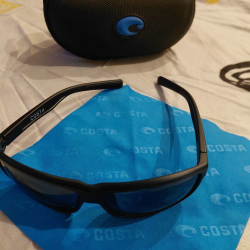 Costa Rinconcito Polarized Sunglasses Matte Black new