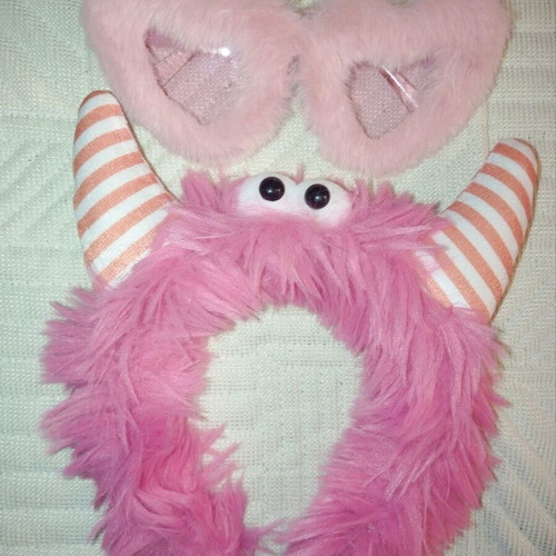 Pink furry headband and plush heart glasses new, carnival