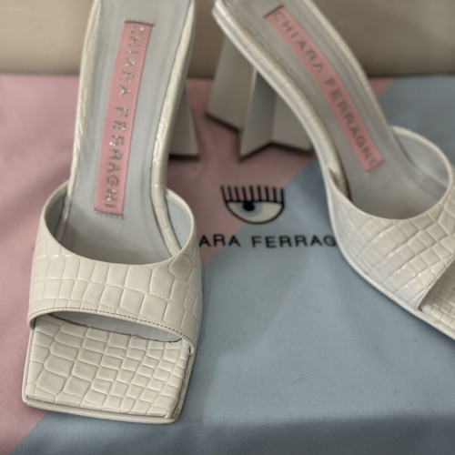 Chiara Ferragni leather mules white, like new, star heel 9cm