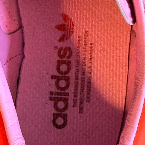Adidas Gazelle pink athletic shoes like new, size 40.5