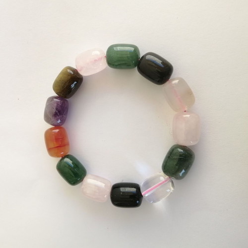 Energy bracelet with seven types of semi-precious stones new