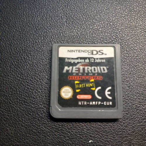 Metroid Prime Hunters First Hunt Nintendo DS game
