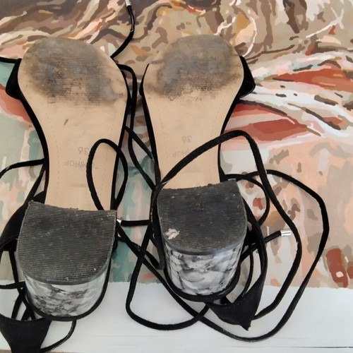 Black suede sandals used, size 36, 6cm heel