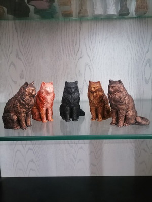 Cat figurines set of 5, new, plaster and acrylic
