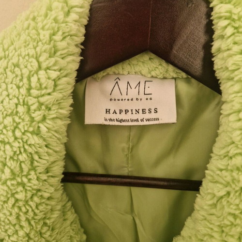 AME coat like new, light green, one size, warm, sheep texture