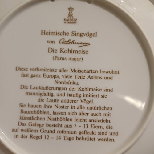 Kaiser Porcelain Plate Heimische Singvögel used, decorative wall hanging