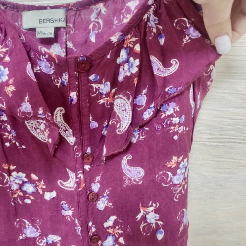 Bershka Cami Spaghetti Shirt cotton print top like new, magenta burgundy