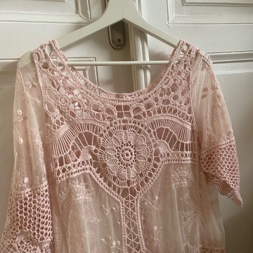 Vintage pink cover up like new, one size