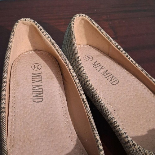 Mix Mind Ballerinas Like New Houndstooth Design Size 31 Beige