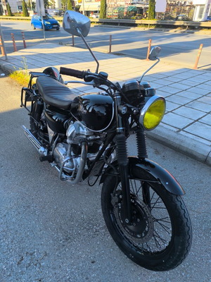 Kawasaki W 650 motorcycle 2005, black, 650 cc