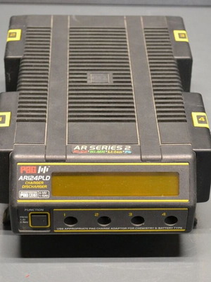 Paglok AR124PLD charger for Li-Ion Ni-MH Ni-Cd batteries like new