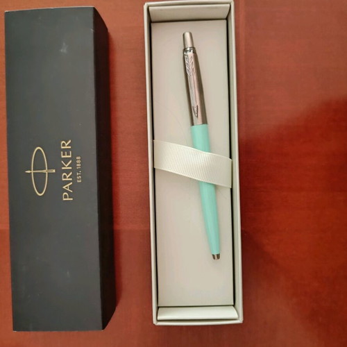 Parker turquoise pen new