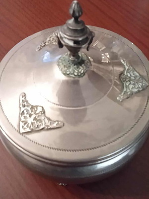 Φοντανιέρα εποχής 1980 μεταχειρισμένη, ασημένια