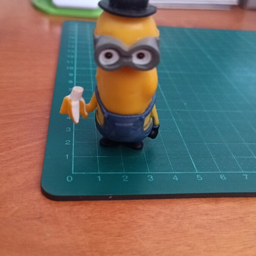 Minions Kevin action figure like new with bowler hat and banana