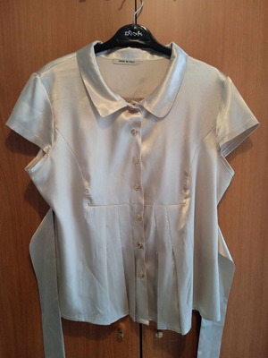 Shirt with waist belt like new, beige, size L