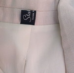 Ecru three-button jacket like new
