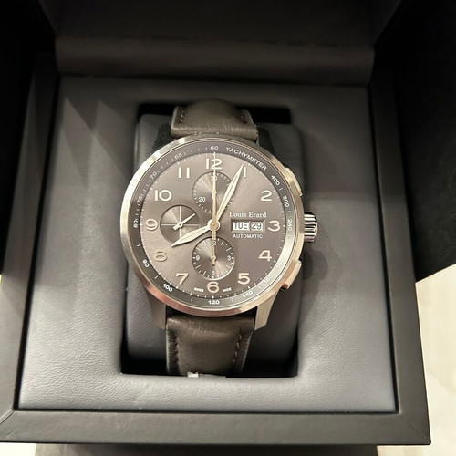 Louis Erard 1931 Chronograph 44mm used