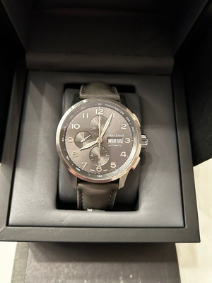 Louis Erard 1931 Chronograph 44mm used