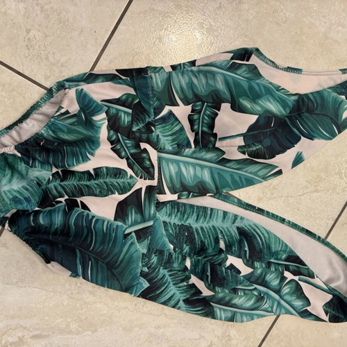One-piece swimsuit, size S