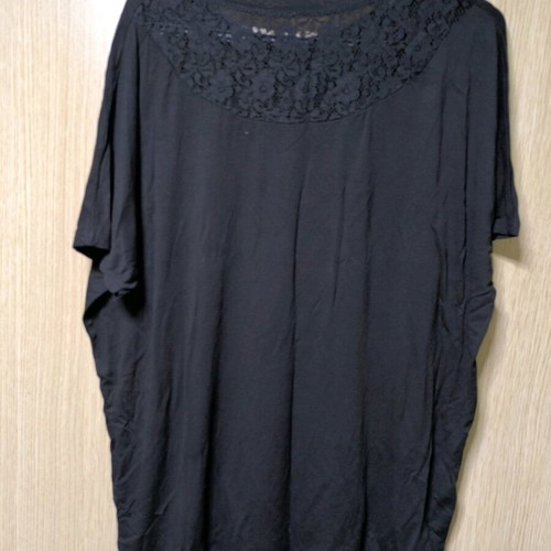 Short-Sleeve Blouse new, black, size XL with rhinestone hearts