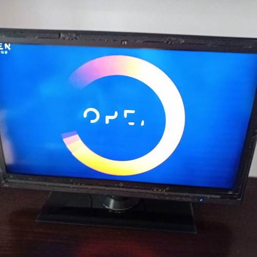 LG TV 75×50 cm used