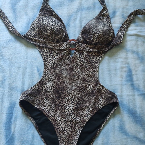 Bilitis women's swimsuit new, size S/M, leopard print