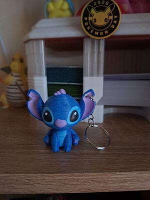 Stitch 3D printed keychain new, hand-painted PLA