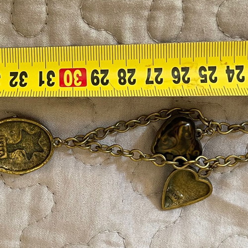 Ikita branded necklace like new