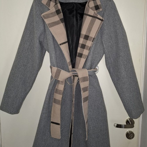 Short gray coat with belt size Medium like new