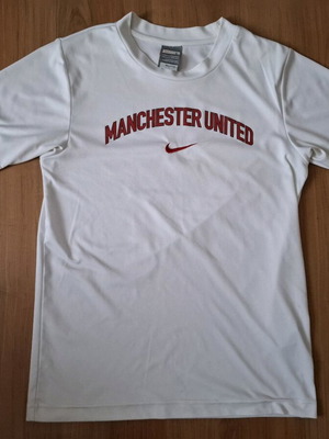 Manchester United Nike Training Shirt 2009-10 σαν καινούργιο, παιδικό L