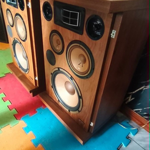 Pioneer CS-770 Floor Speakers like new, vintage hi-fi 4-way system