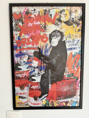Framed street art poster 40x60 cm like new, black frame