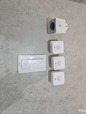 Smart Home Set Mega 2 with 3 Hue Motion Sensors, Hue Switch and Smart Plug