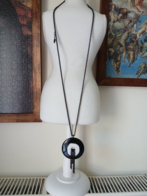 Folli Follie necklace with long chain, black and white