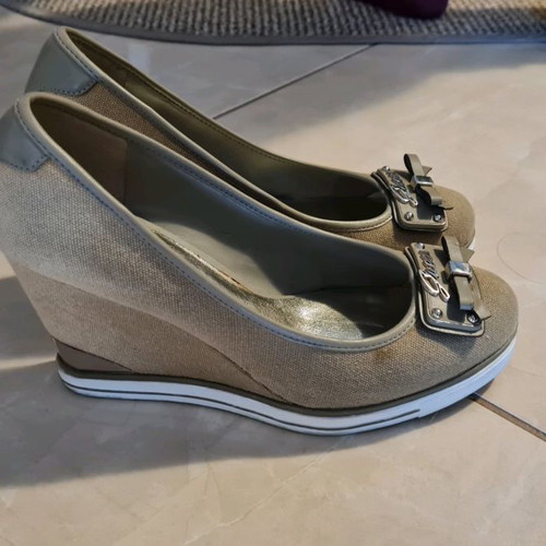 Guess fabric platform shoes beige-gray size 38 used